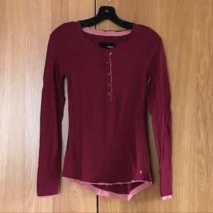 Hurley Contrast Lettuce Hem Henley